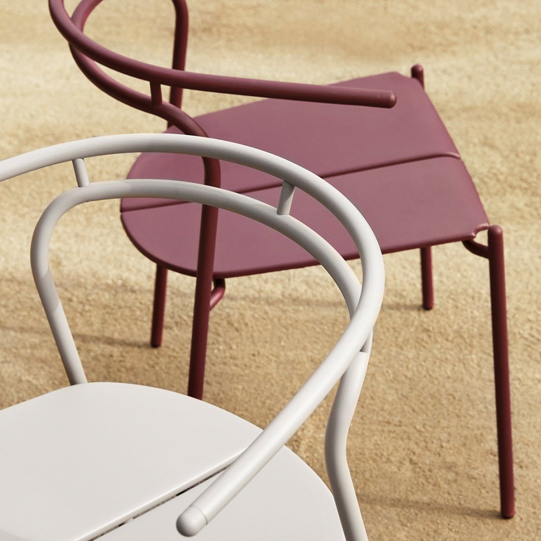 Novo Outdoor Dining Chair