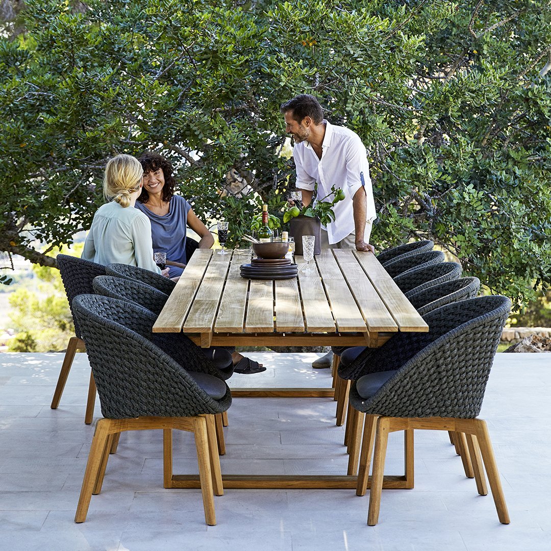 Endless Outdoor Dining Table