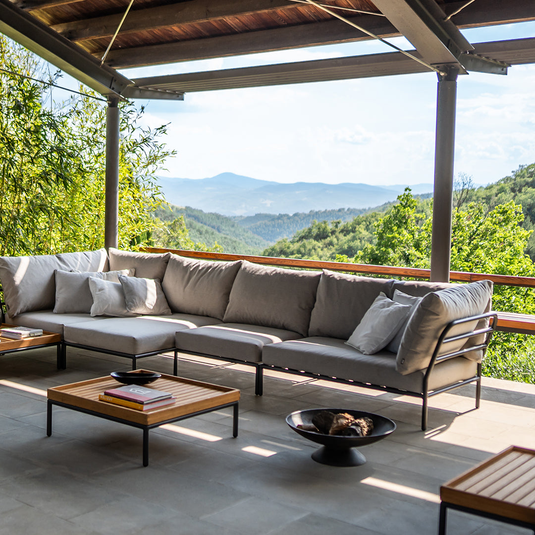 Level Outdoor Coffee Table