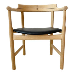 Wegner PP52 Captain's Chair