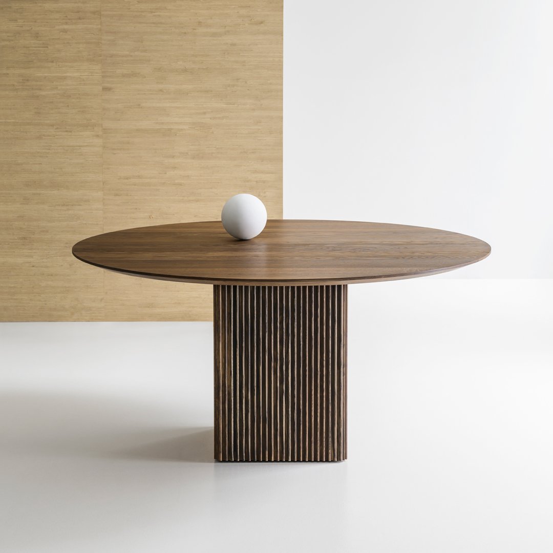 Ten Table Round - Extendable