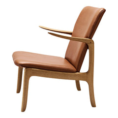 OW124 Beak Chair