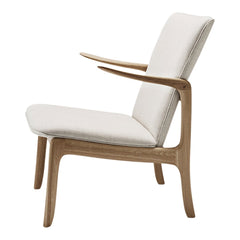 OW124 Beak Chair