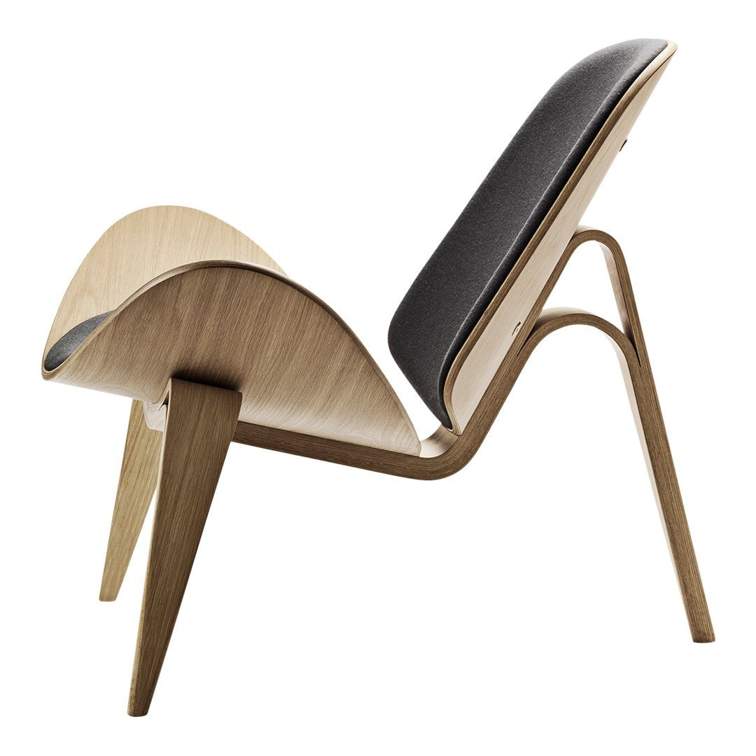 CH07 Shell Chair