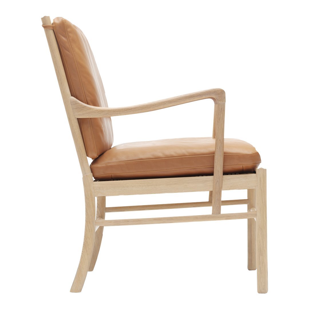 OW149 Colonial Chair