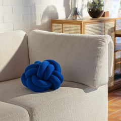 Knot Cushion