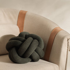 Knot Cushion