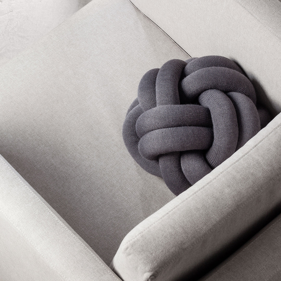 Knot Cushion