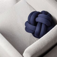 Knot Cushion