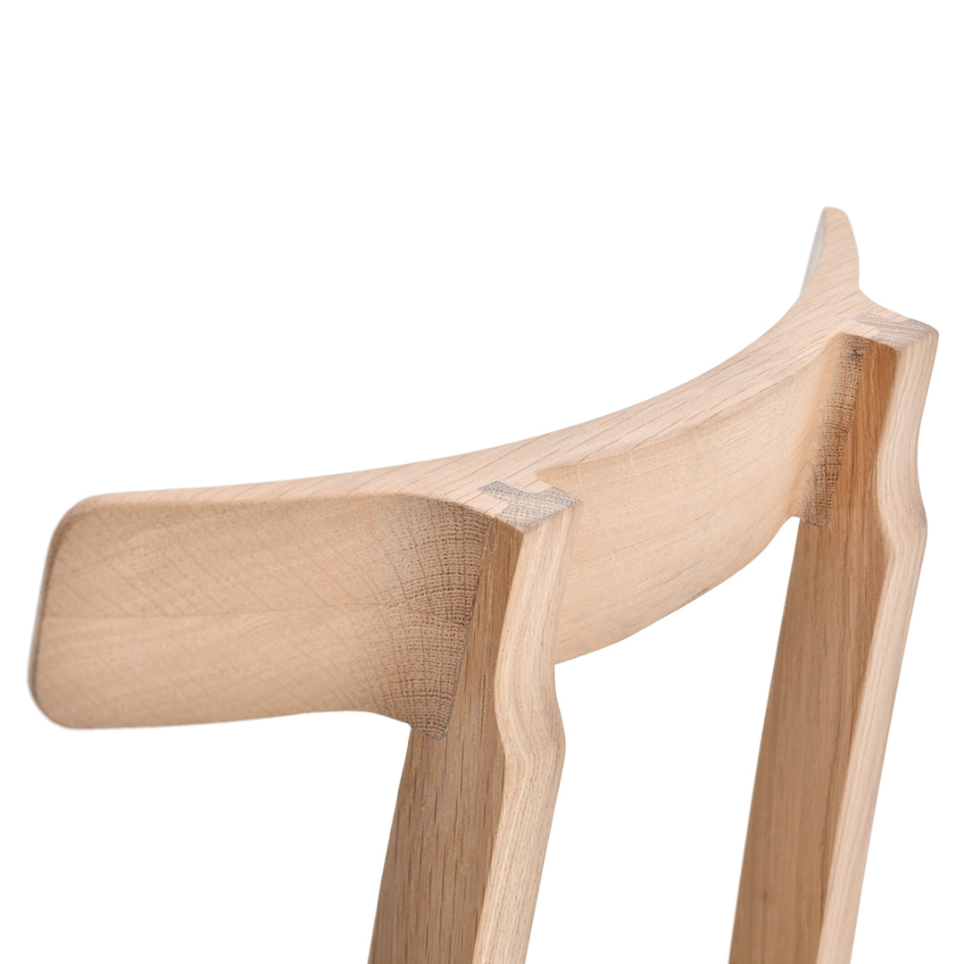 Nervosa Side Chair