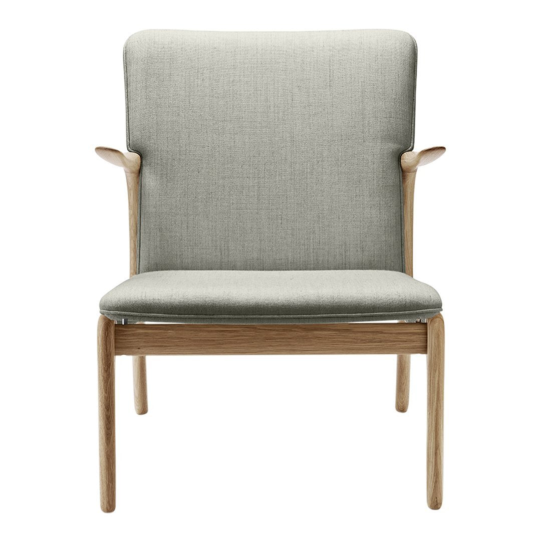 OW124 Beak Chair