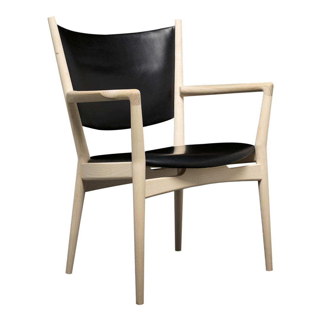 Wegner PP240 Conference Chair