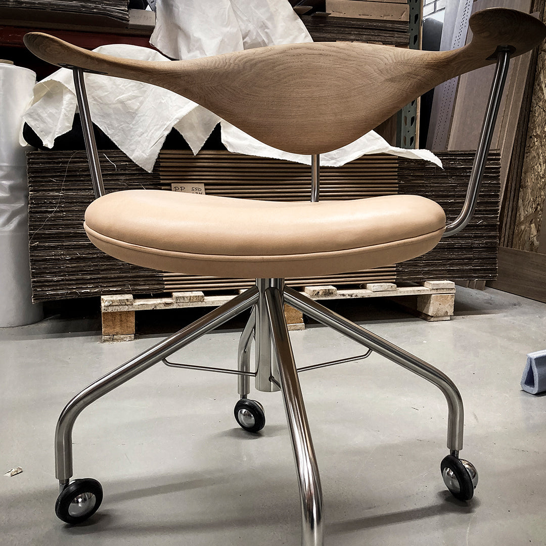 Wegner PP502 Swivel Chair