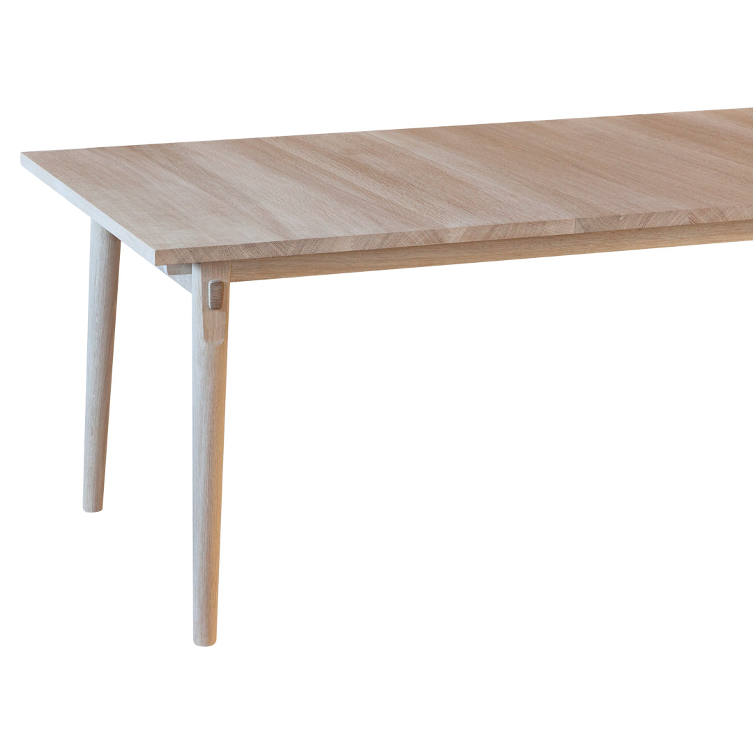 PP850 OnBoard Dining Table