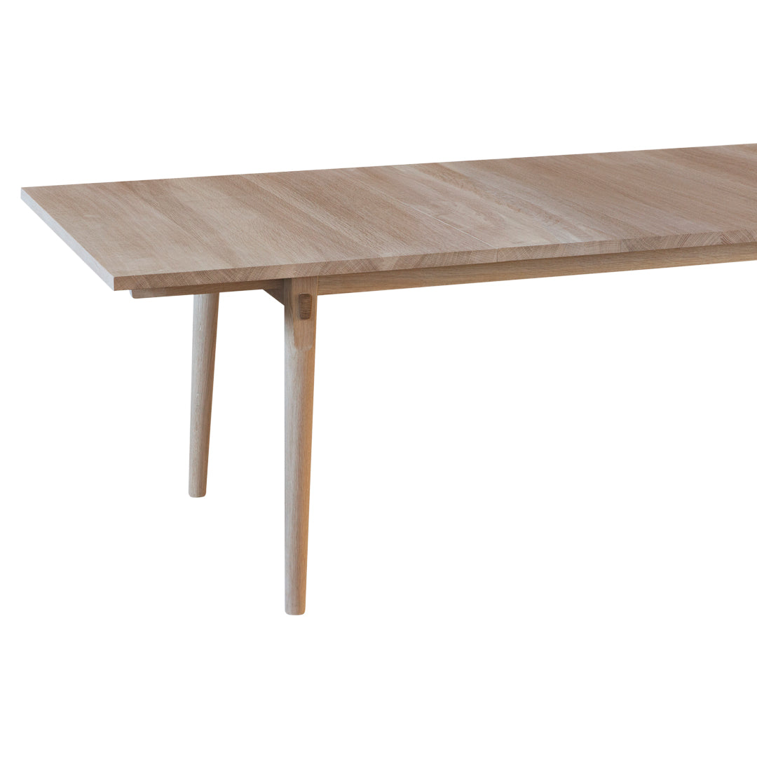 PP850 OnBoard Dining Table